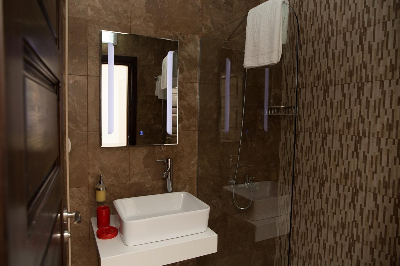 Hotel-Clinic Dr. Gechevi Pavel Banja Exteriér fotografie