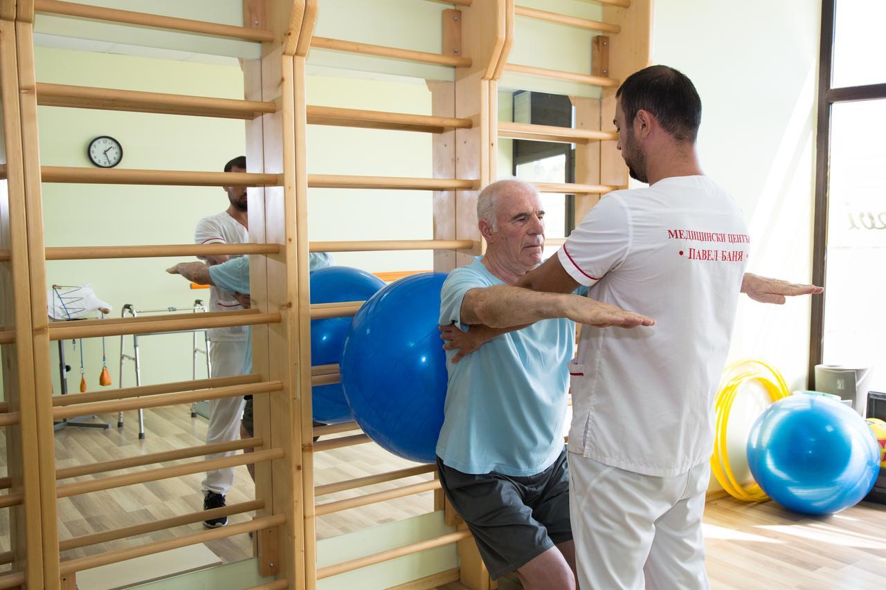 Hotel-Clinic Dr. Gechevi Pavel Banja Exteriér fotografie